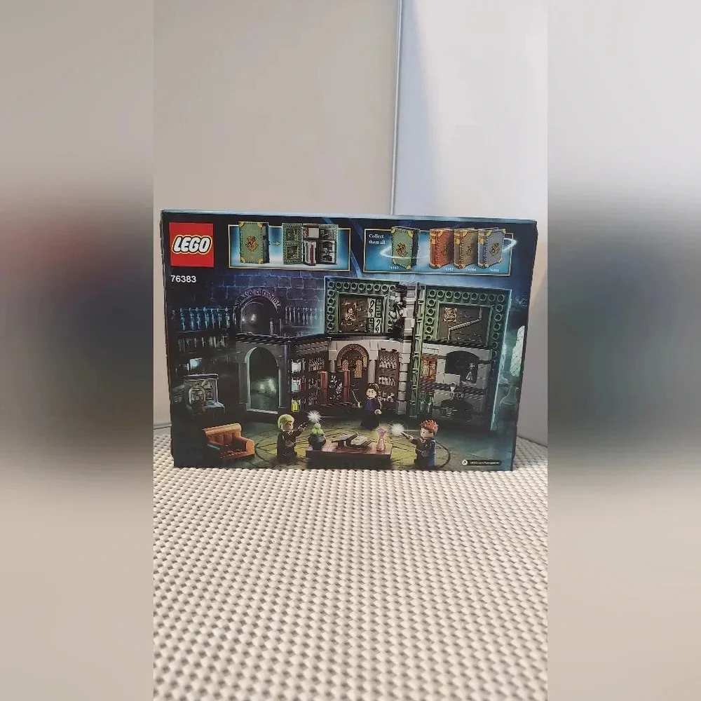 Lego 76383 Harry Potter Wizarding World Hogwarts Moment: Potions Class NWT
